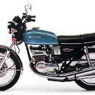 Suzuki GT380 74
