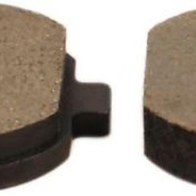 Jeux de plaquettes de frein avant 500H1