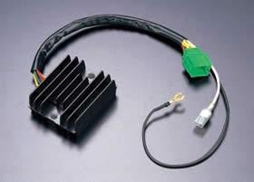 Régulateur redresseur adaptable haute performance