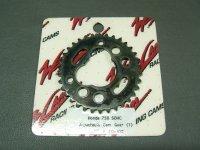 Couronne de chaîne de transmission allégée CB 750