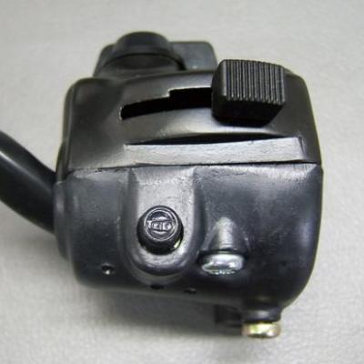 Commodo droit noir pour CB 750