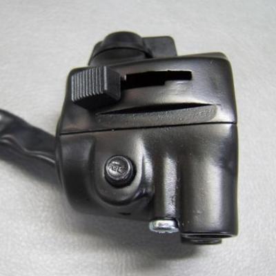 Commodo droit noir pour CB 750