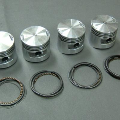 Kit de pistons oversize original CB 750