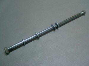 Axe fixation moteur pour CB 750