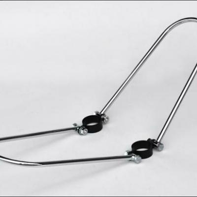 Support de garde-boue avant W650